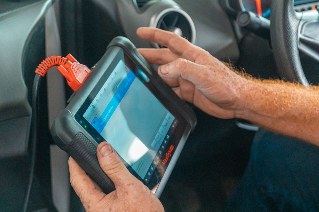 support dashboard, technician phone,
